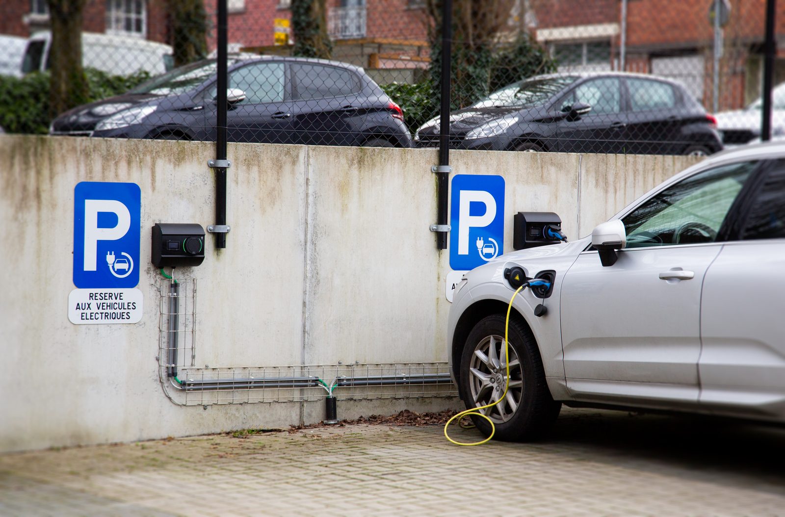 Laadstations bij CHM Ziekenhuis Moeskroen